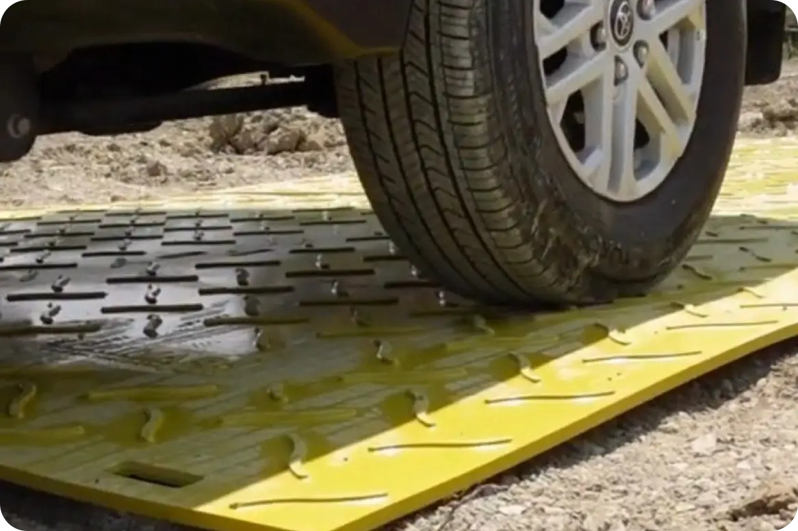 Outdoor driveway mats
