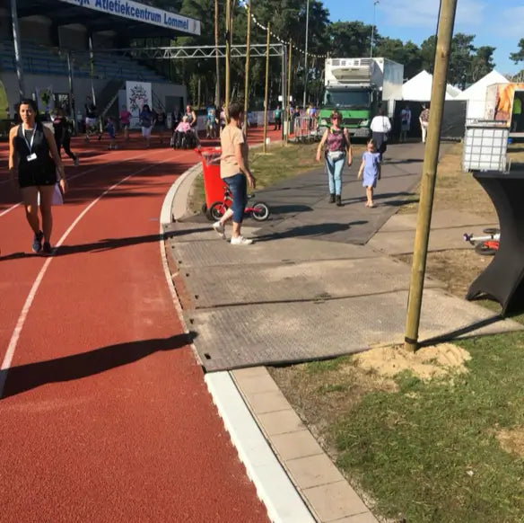 Portable walkways